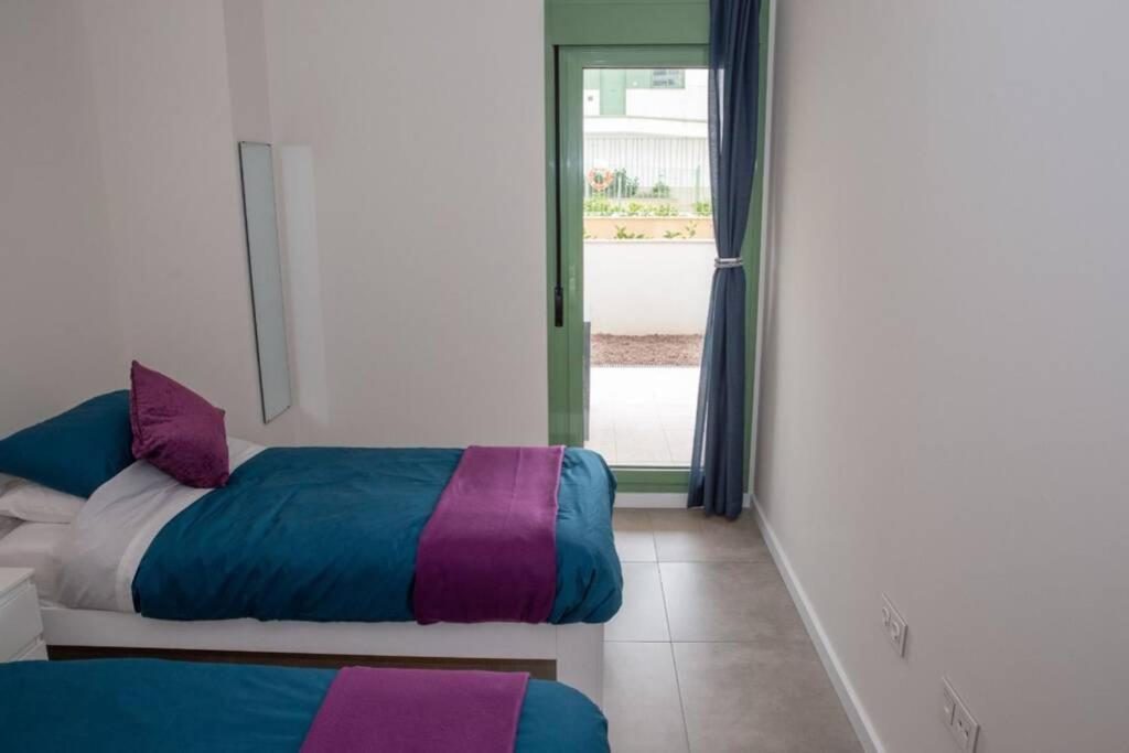 Apartment Rosa - Brand New 2 Bedroom Apartment In Cantal Homes, Ventanicas, 莫哈卡尔 外观 照片