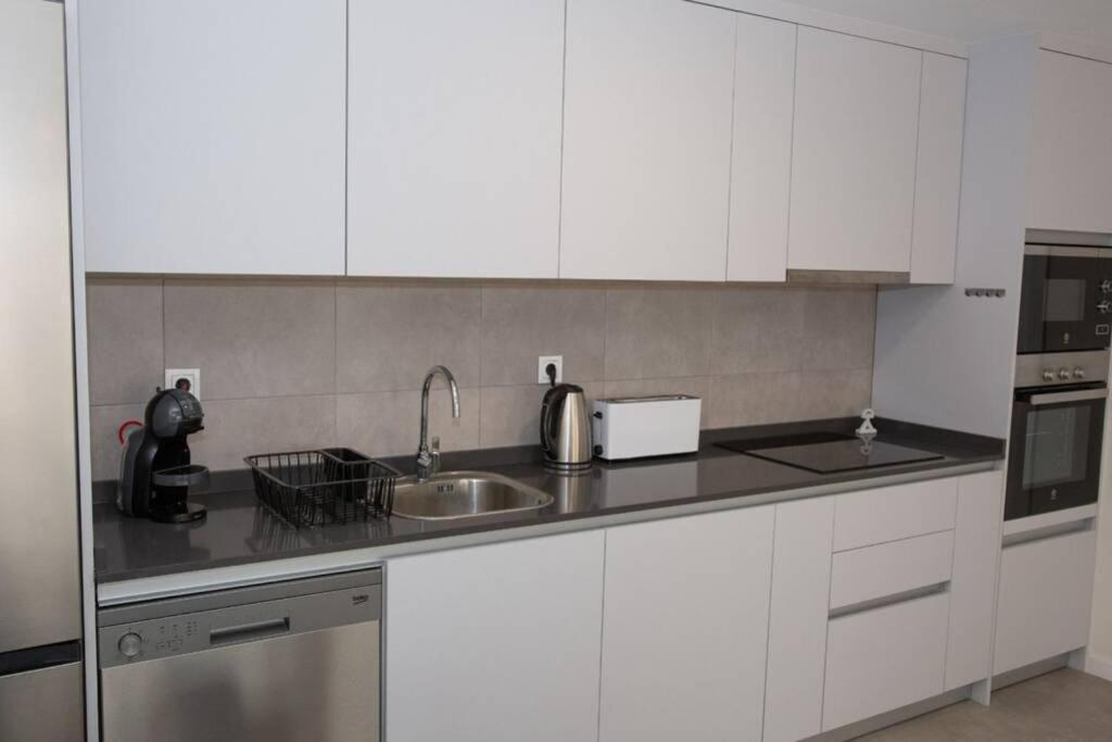 Apartment Rosa - Brand New 2 Bedroom Apartment In Cantal Homes, Ventanicas, 莫哈卡尔 外观 照片